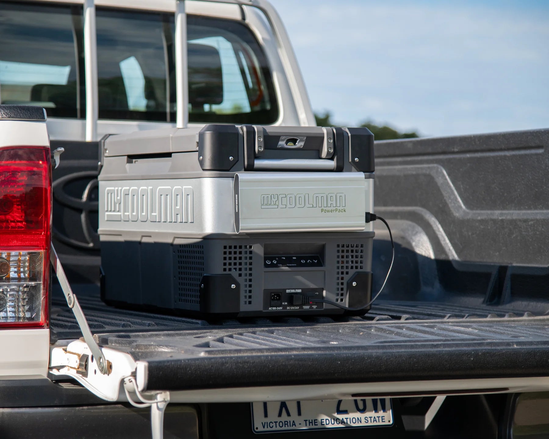 myCoolman 53L 'The Explorer' Dual Zone