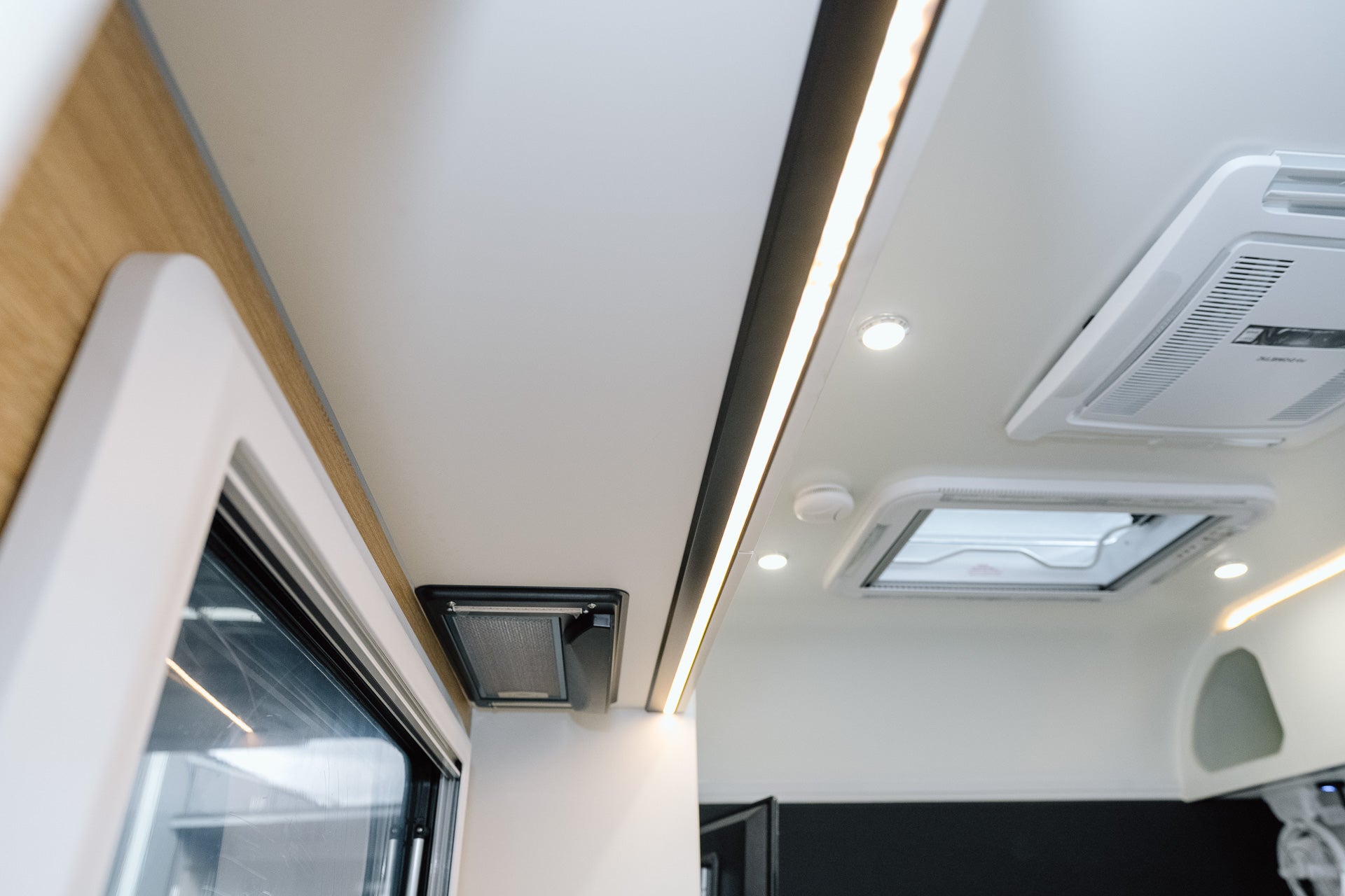 Dusty Road Caravan - 12 Foot