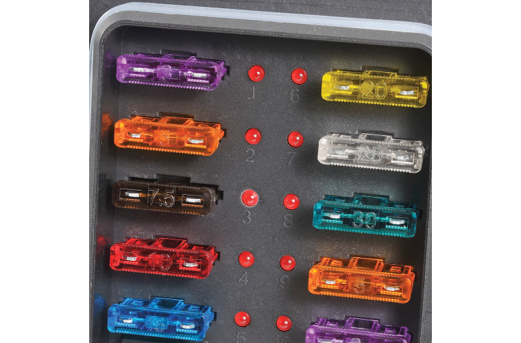 10-WAY WEATHERPROOF STANDARD ATS BLADE FUSE (Blister pack of 1) - Trek Hardware