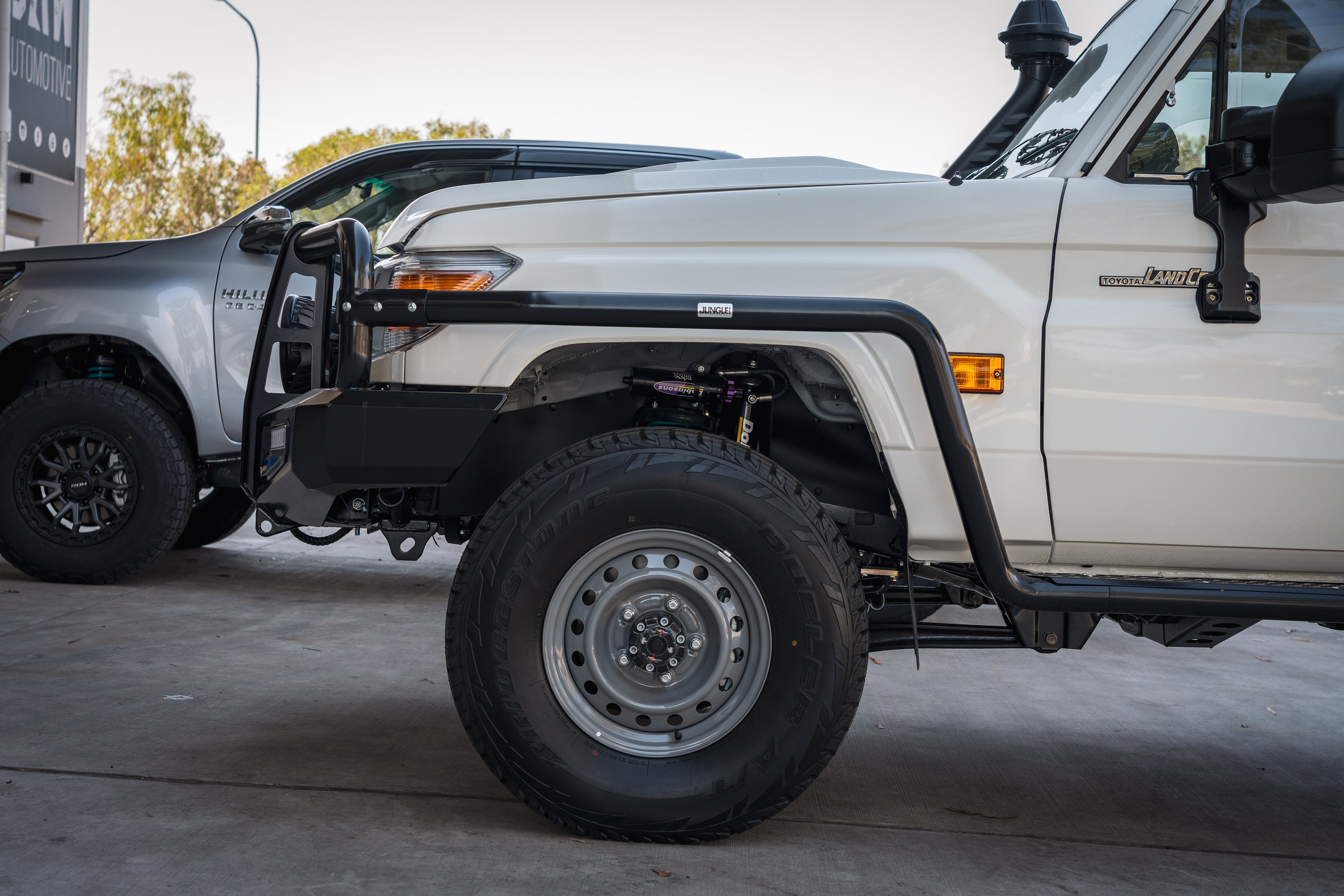 Bull Bar Toyota Landcruiser Troop Carrier