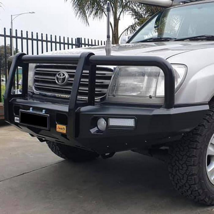 LANDCRUISER 100 SERIES DELUXE BAR