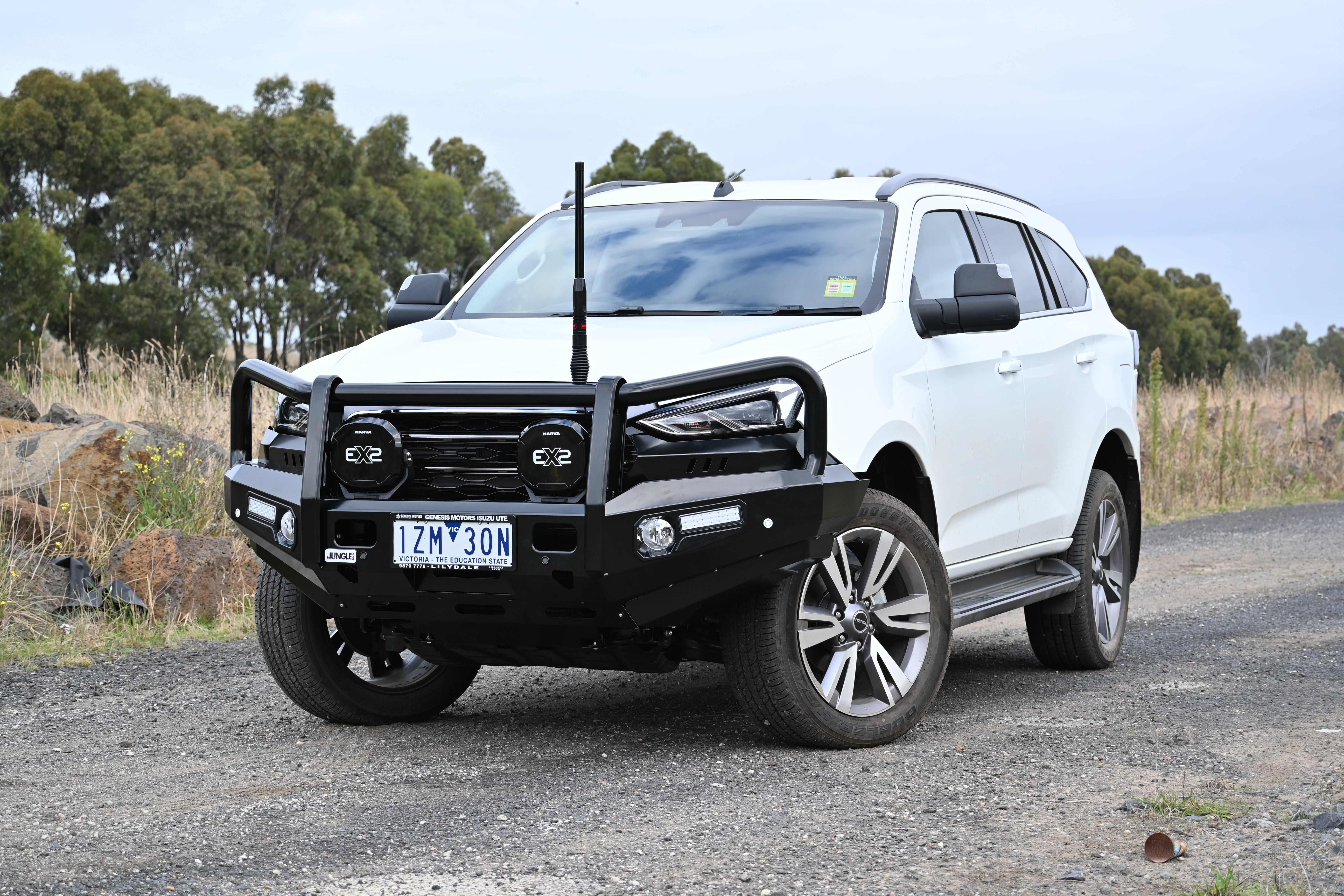 Bull Bar Isuzu MUX 2020+