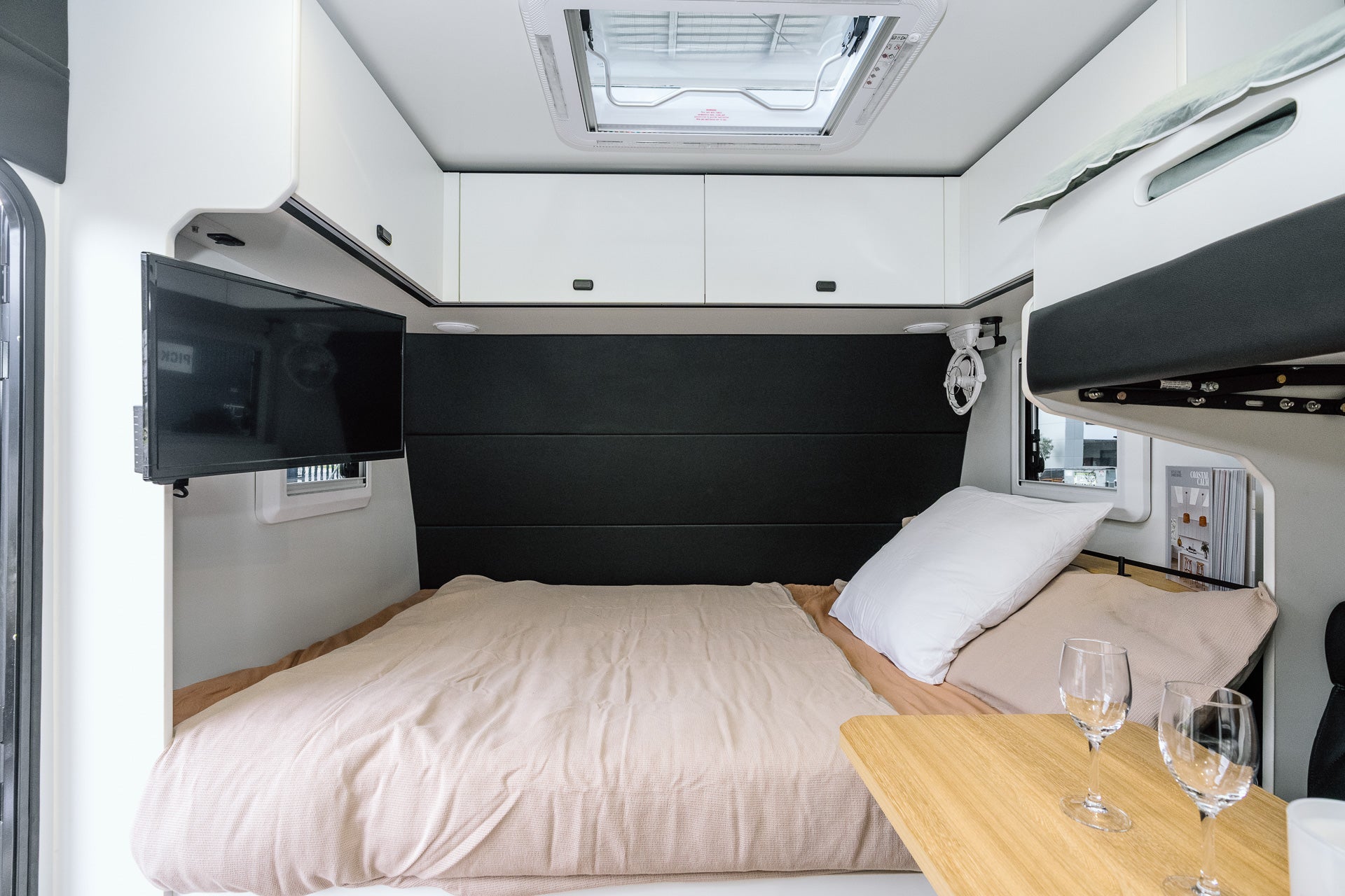 Dusty Road Caravan - 16 Foot