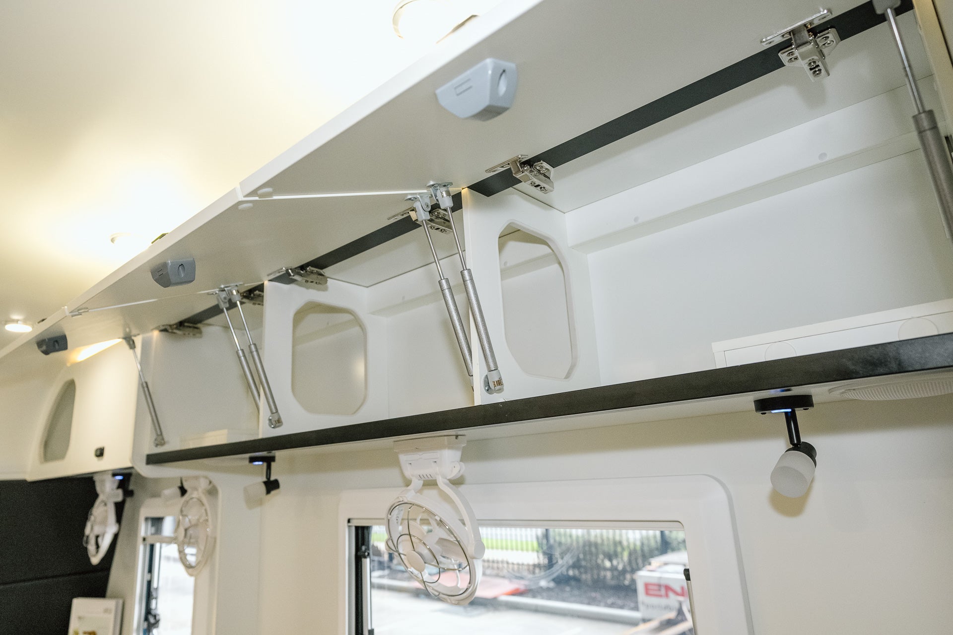 Dusty Road Caravan - 12 Foot