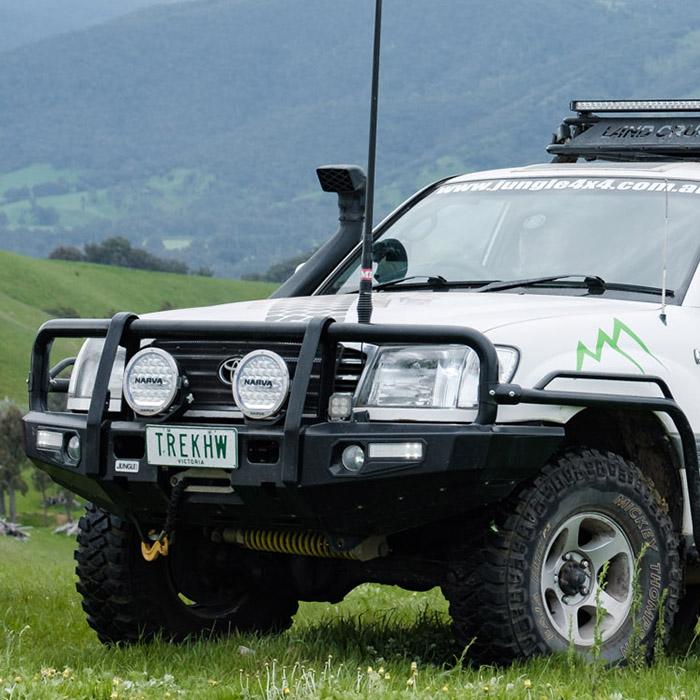 LANDCRUISER 100 SERIES DELUXE BAR