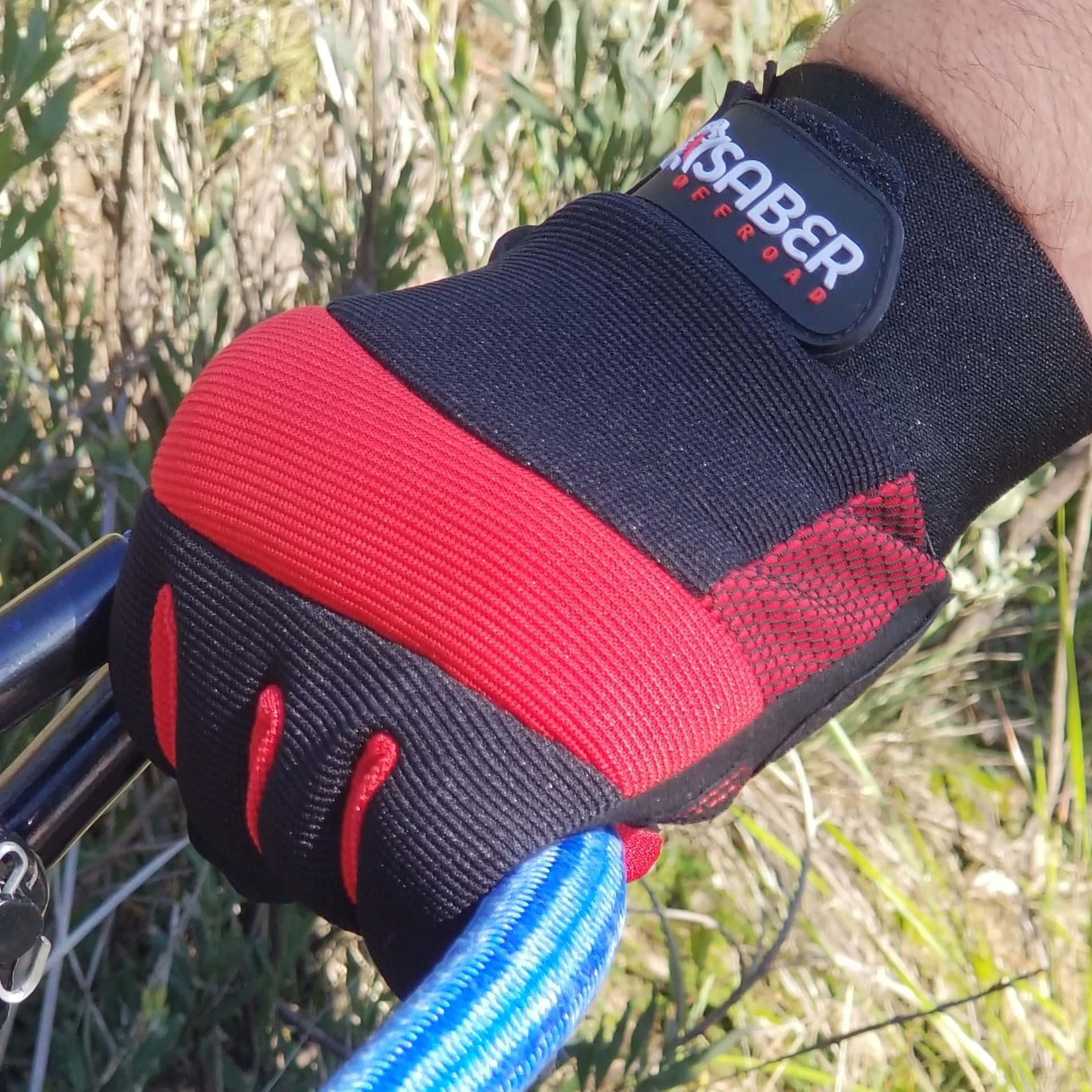 Saber Recovery Gloves - L/XL